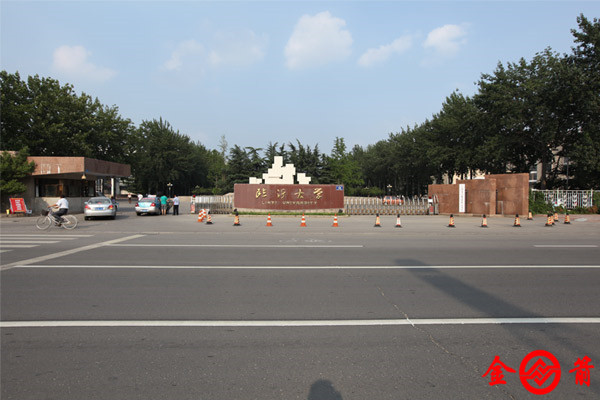 科技楼楼房加固